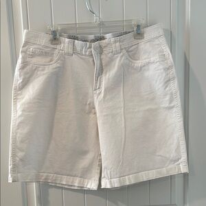 Riders by Lee White Bermuda Shorts Relaxed Fit